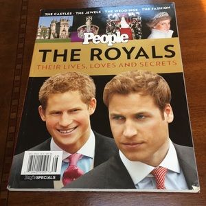 Beautiful coffee table People magazine The Royals